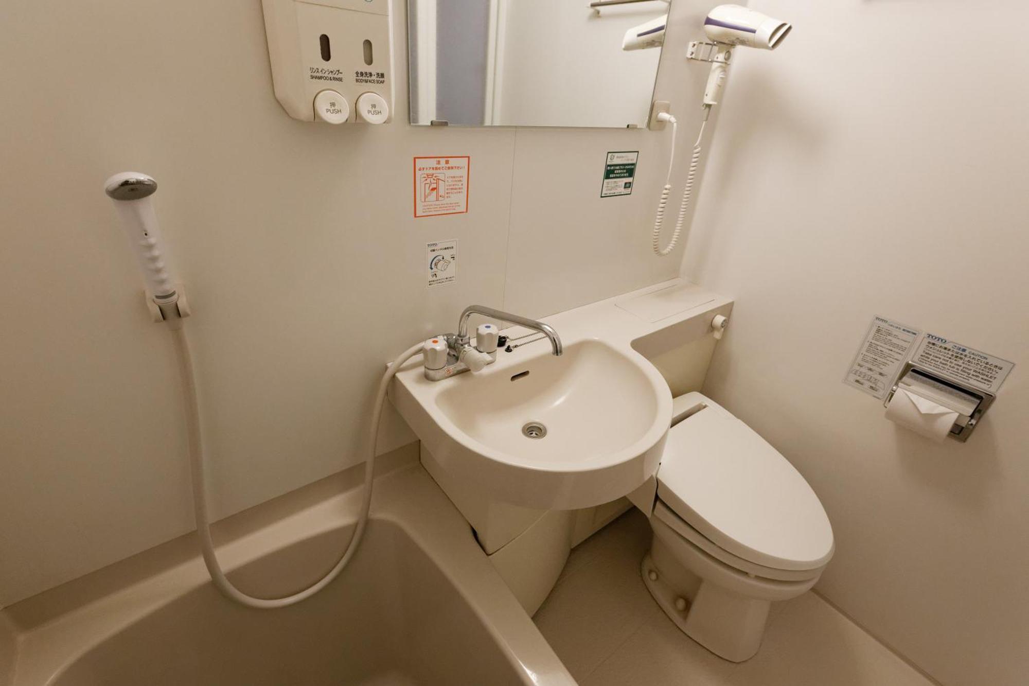 Washington R&B Hotel Kumagaya Ekimae Ngoại thất bức ảnh